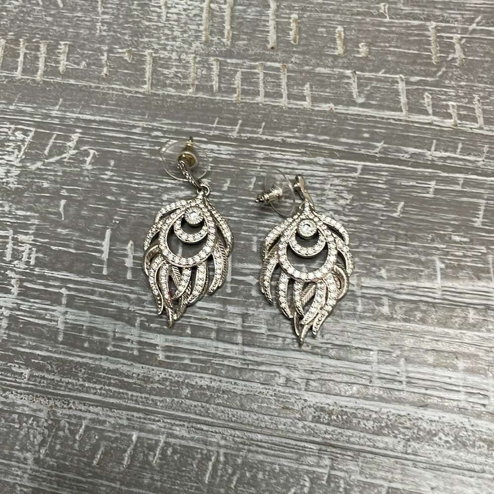 Kendra Scott Emelia Statement Earrings